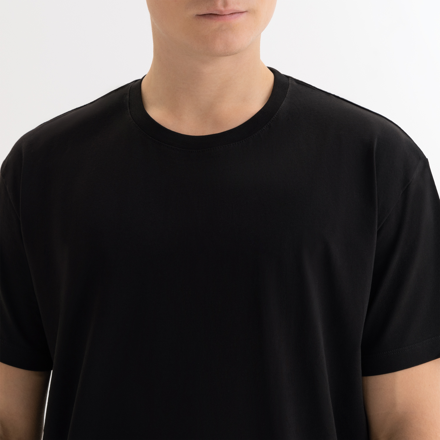 Футболка унисекс KRIS, 150 гр., черная, размер M