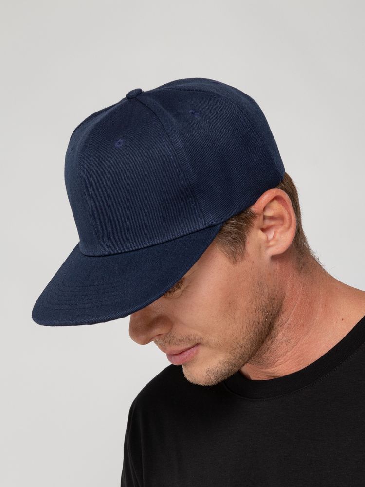 Бейсболка Snapback с прямым козырьком