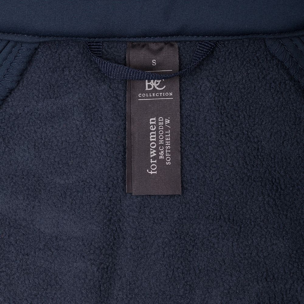 Куртка женская Hooded Softshell черная фото на сайте Print Logo.
