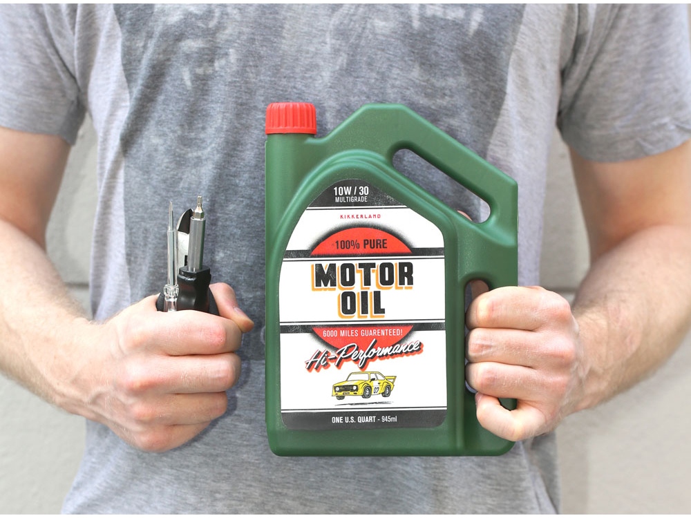 Набор инструментов в канистре Oil Jug