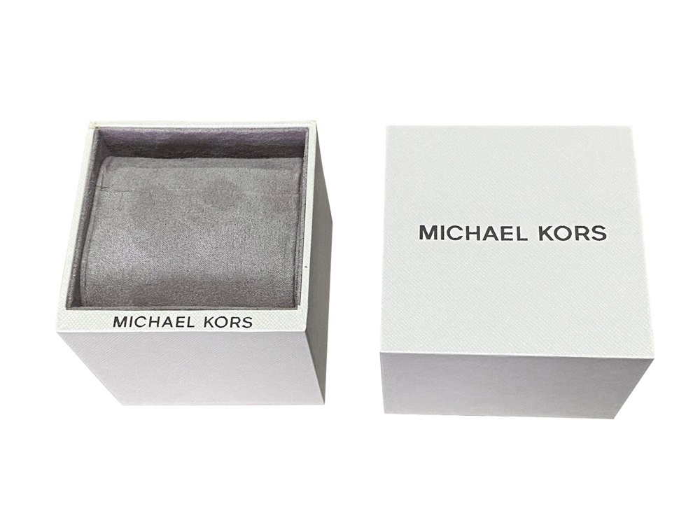 Наручные часы, женские. Michael Kors
