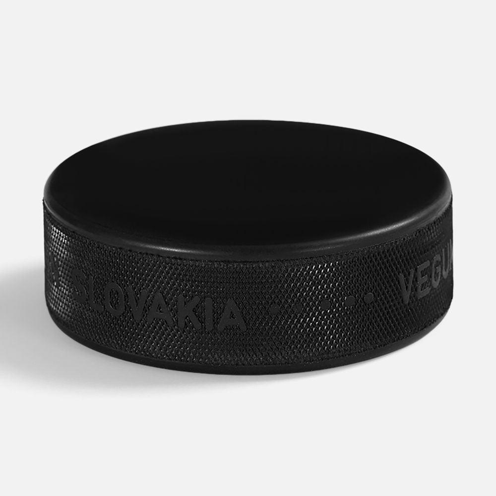 Хоккейная шайба Vegum — пример нанесения логотипа () | Print Logo