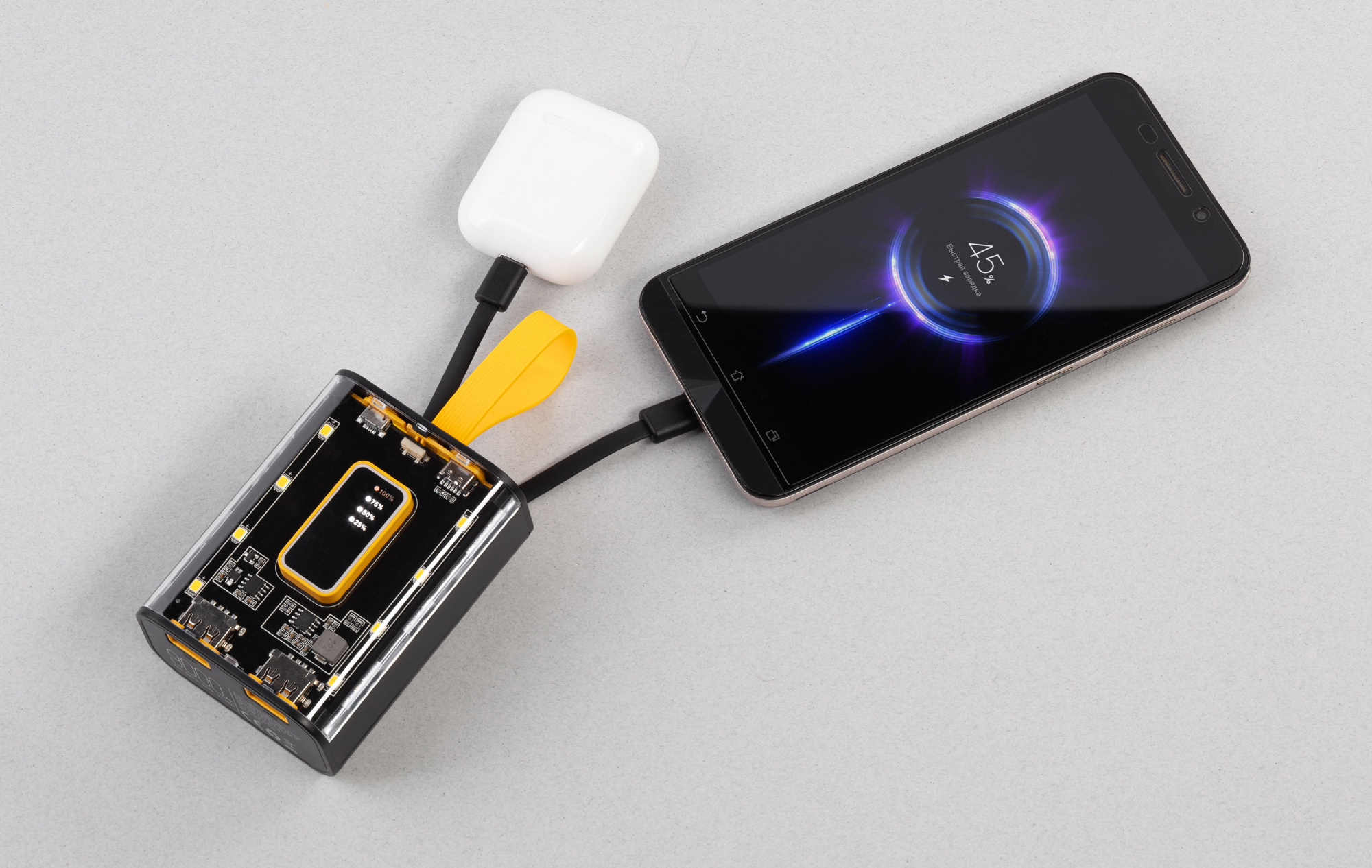 Зарядное устройство "Shine" 9000 mAh с LED-подсветкой, встроенными кабелями Type-C/Lightning/USB фото на сайте Print Logo.